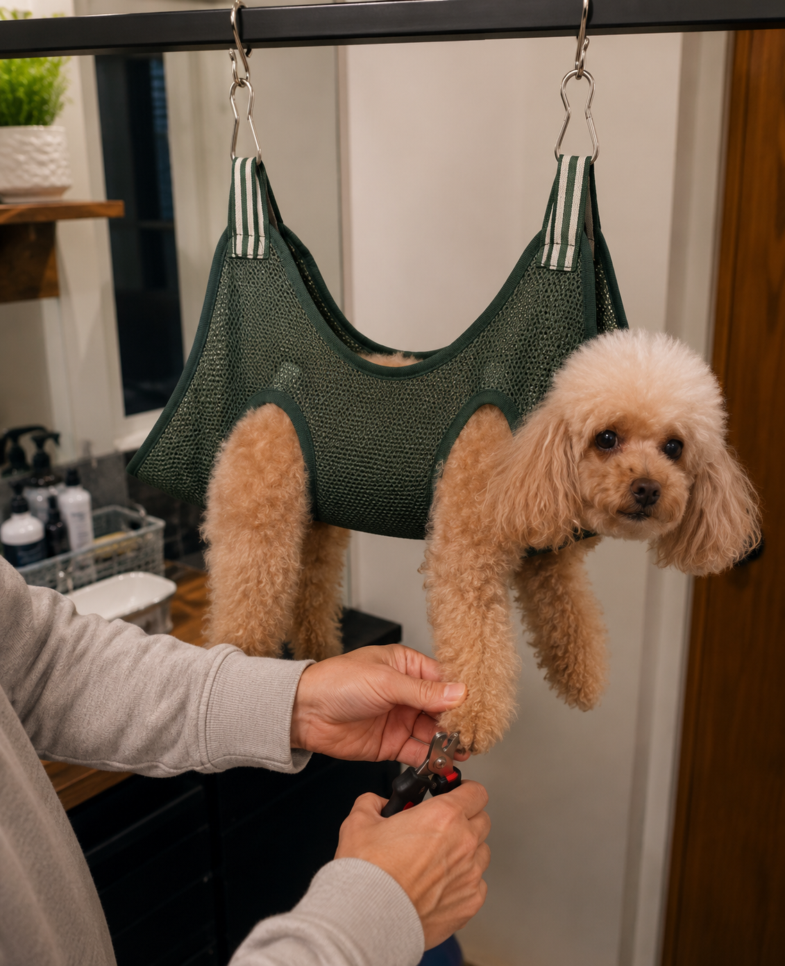 Customer photo of the SlingCalm Pro grooming hammock in use